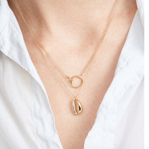 Revolve Jewelry - Revolve Shashi Cowrie 18k Vermeil Gold Necklace